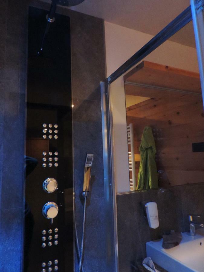 Hotel Scoiattolo テーゼロ エクステリア 写真